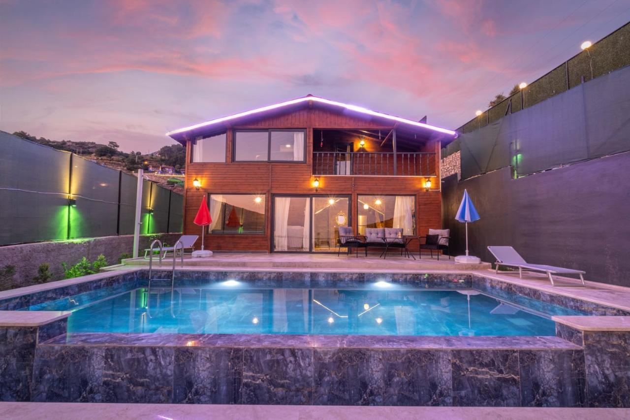Villa Vazgecilmezim Deniz Manzarali ,Sessiz,Sakin Fethiye Esterno foto